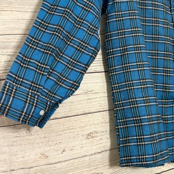 TruFit Blue Plaid Button Up Large - Picture 4 of 6